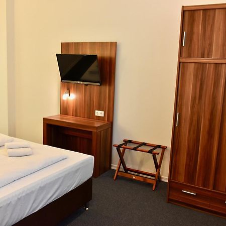 Aparthotel Christie Berlin Dış mekan fotoğraf