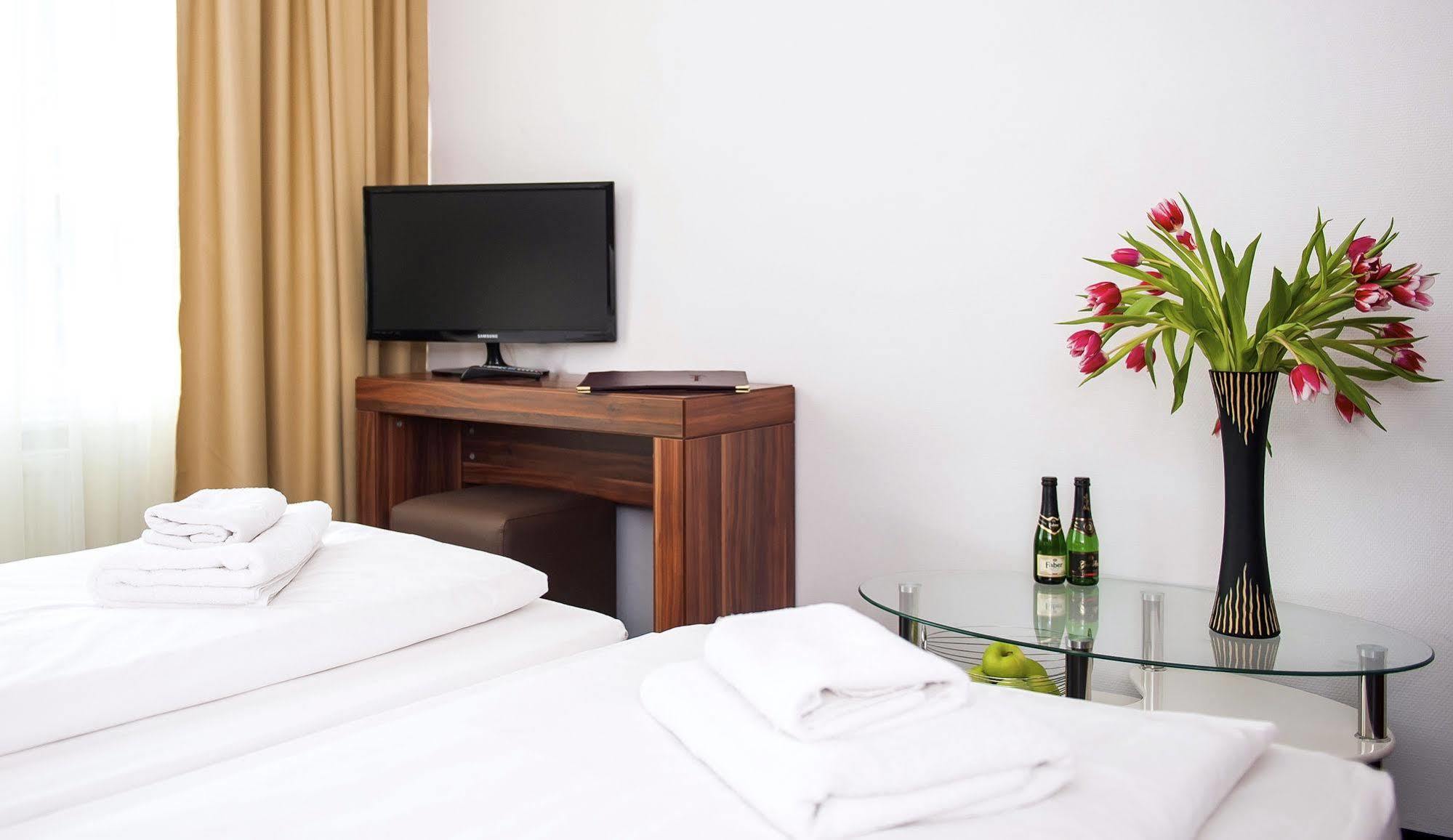 Aparthotel Christie Berlin Dış mekan fotoğraf